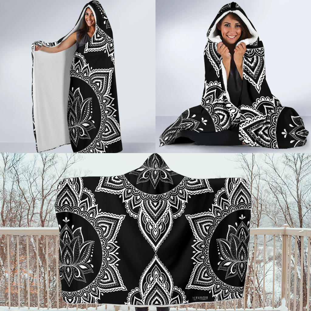 MANDALA HOODED BLANKET