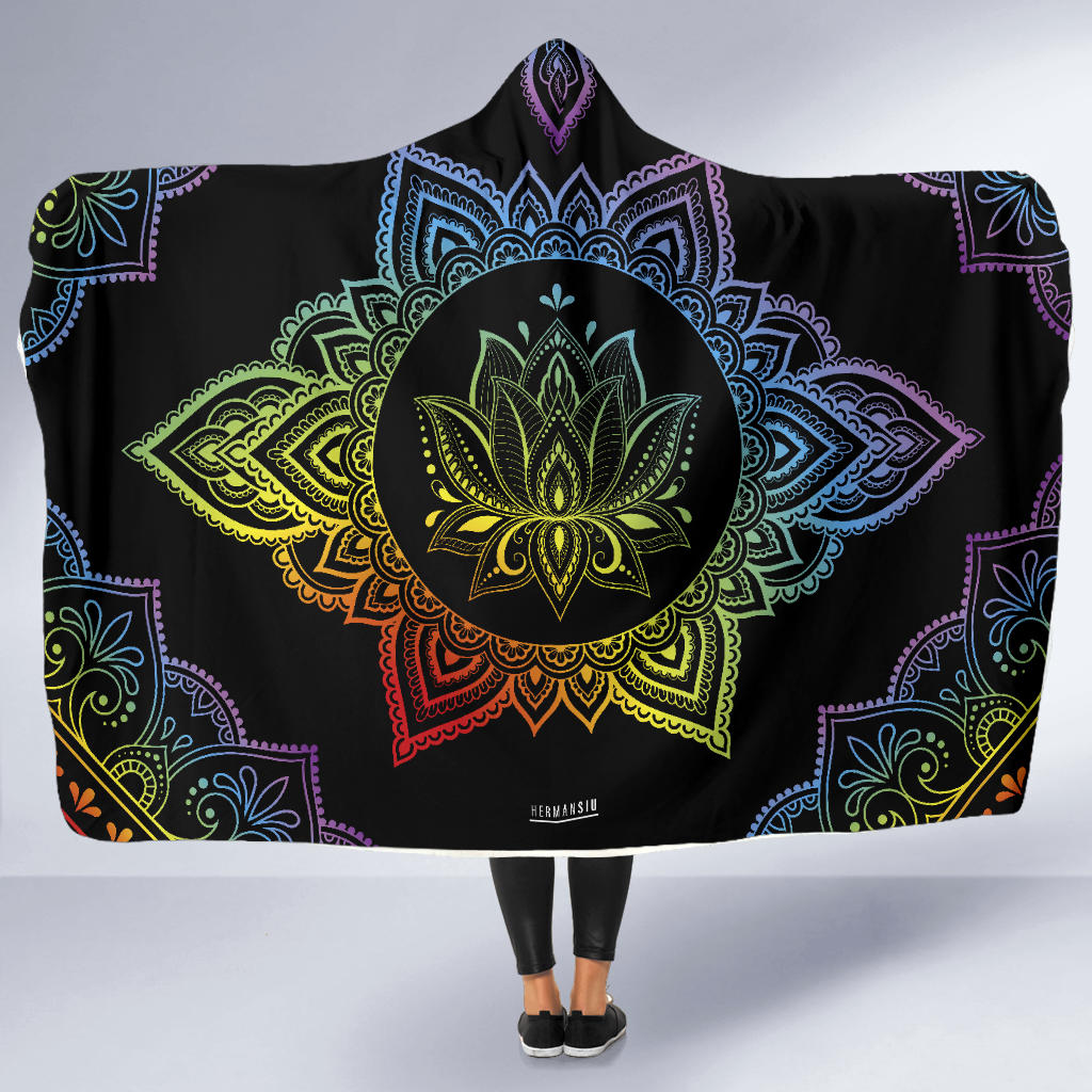 HOODED BLANKET - MANDALA - CENTERED3