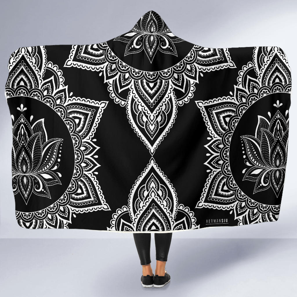 MANDALA HOODED BLANKET