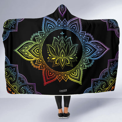 HOODED BLANKET - MANDALA - CENTERED3